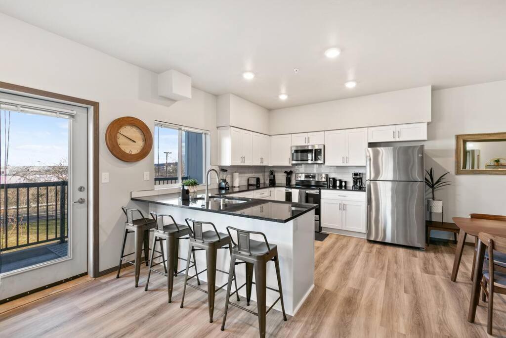 Apartamento Brand New 2 Bd 2 Bth Near Dt And Perry District Spokane Exterior foto